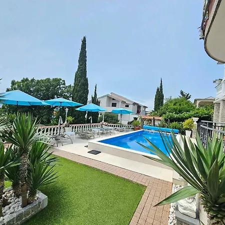 In 40299 Apartamento Novi Vinodolski