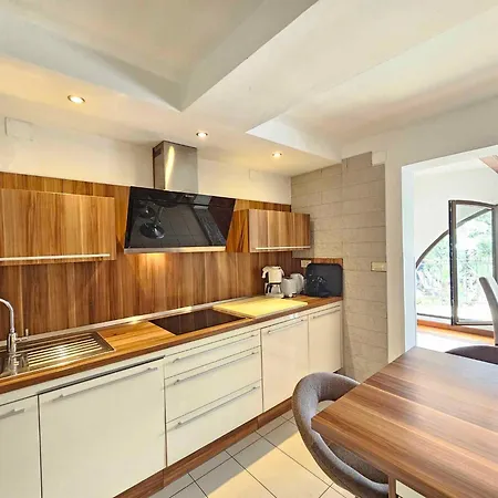 In 40299 نوفي فينودولسكي