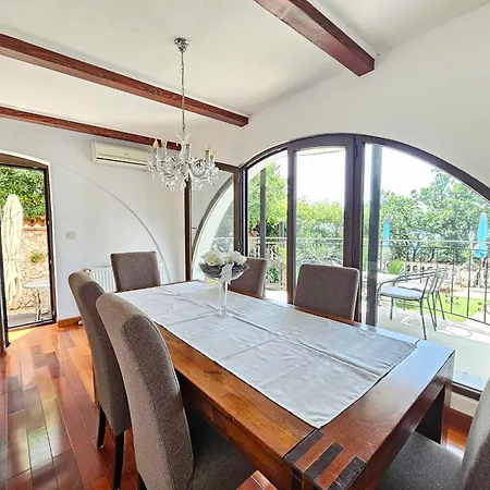 In 40299 نوفي فينودولسكي