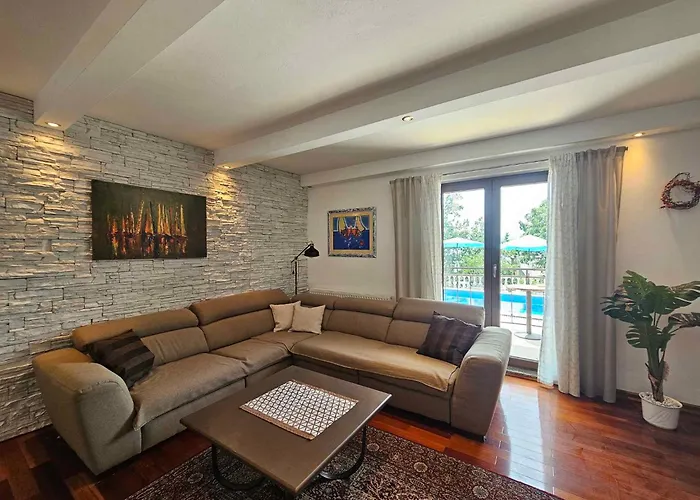 Appartamento In 40299