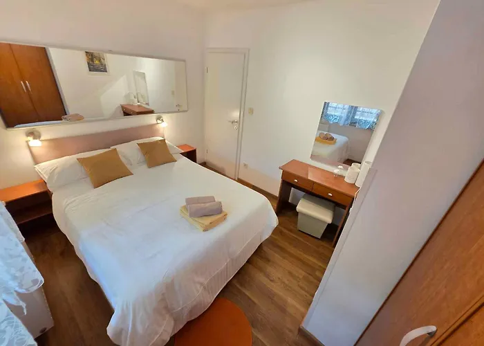 Apartamento In 40299 *